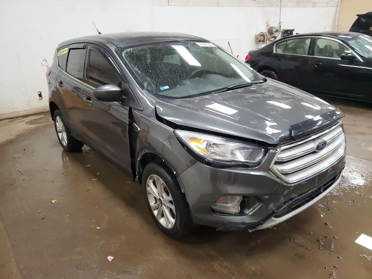 2019 Ford Escape - Image 4