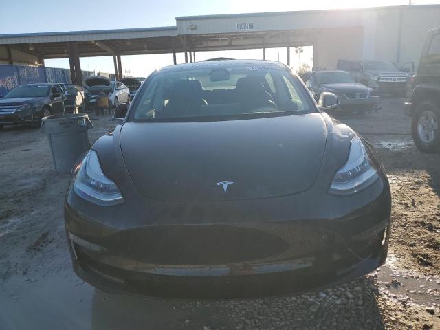  TESLA MODEL 3 2020 Чорний