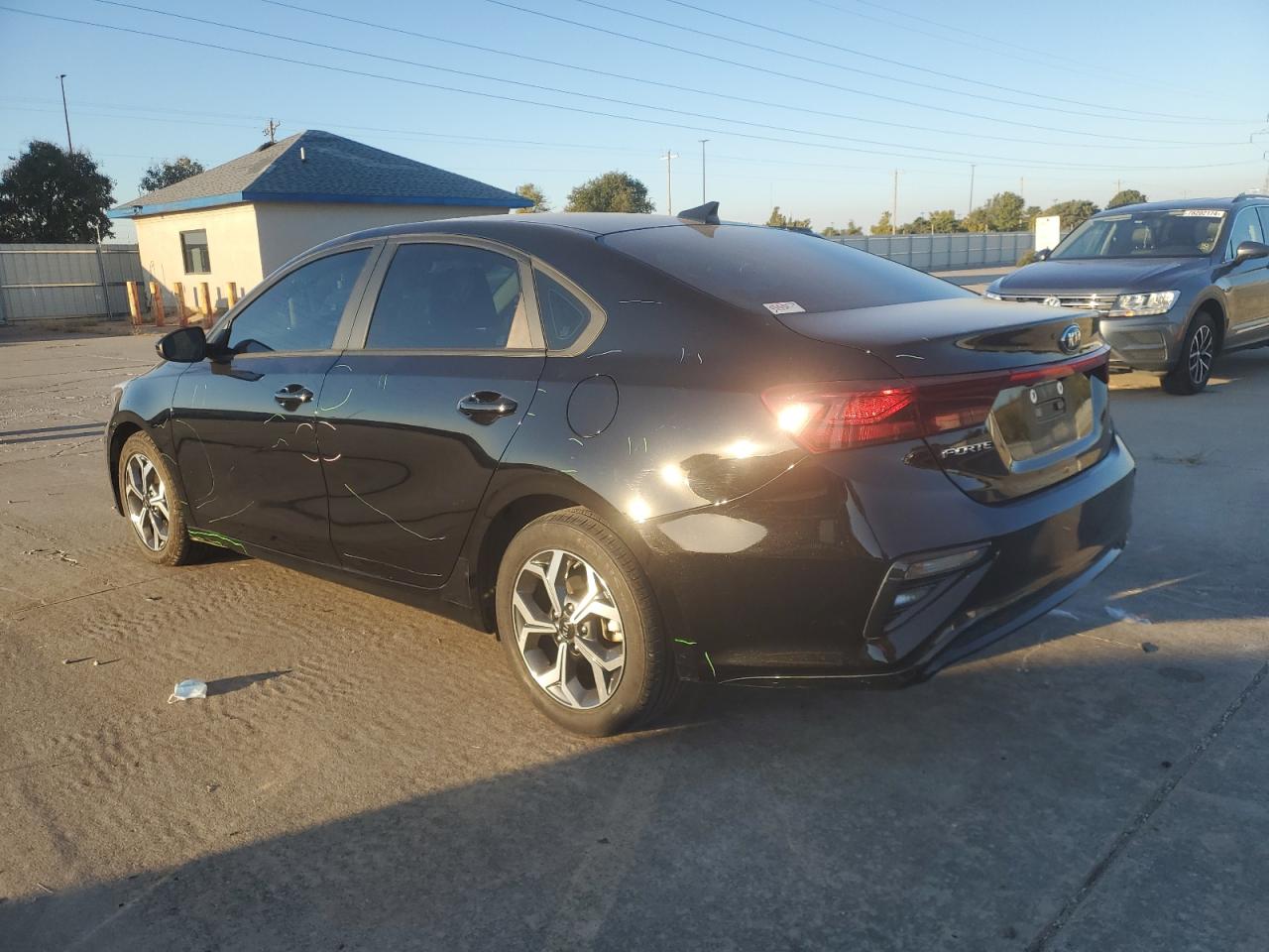 2021 Kia Forte - Image 2