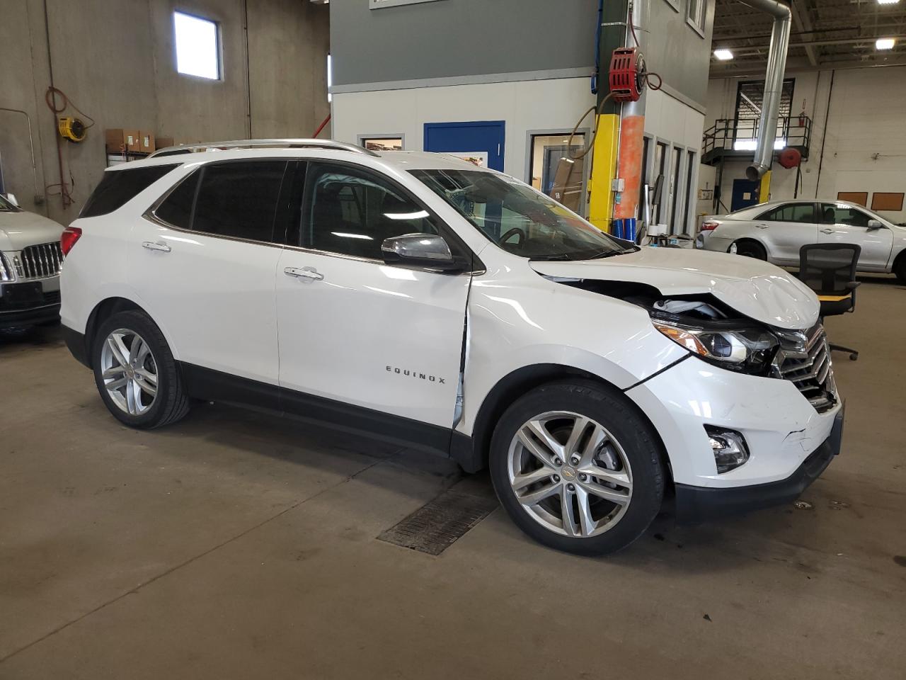 2019 Chevrolet Equinox Premier VIN: 2GNAXYEX7K6270087 Lot: 77044404