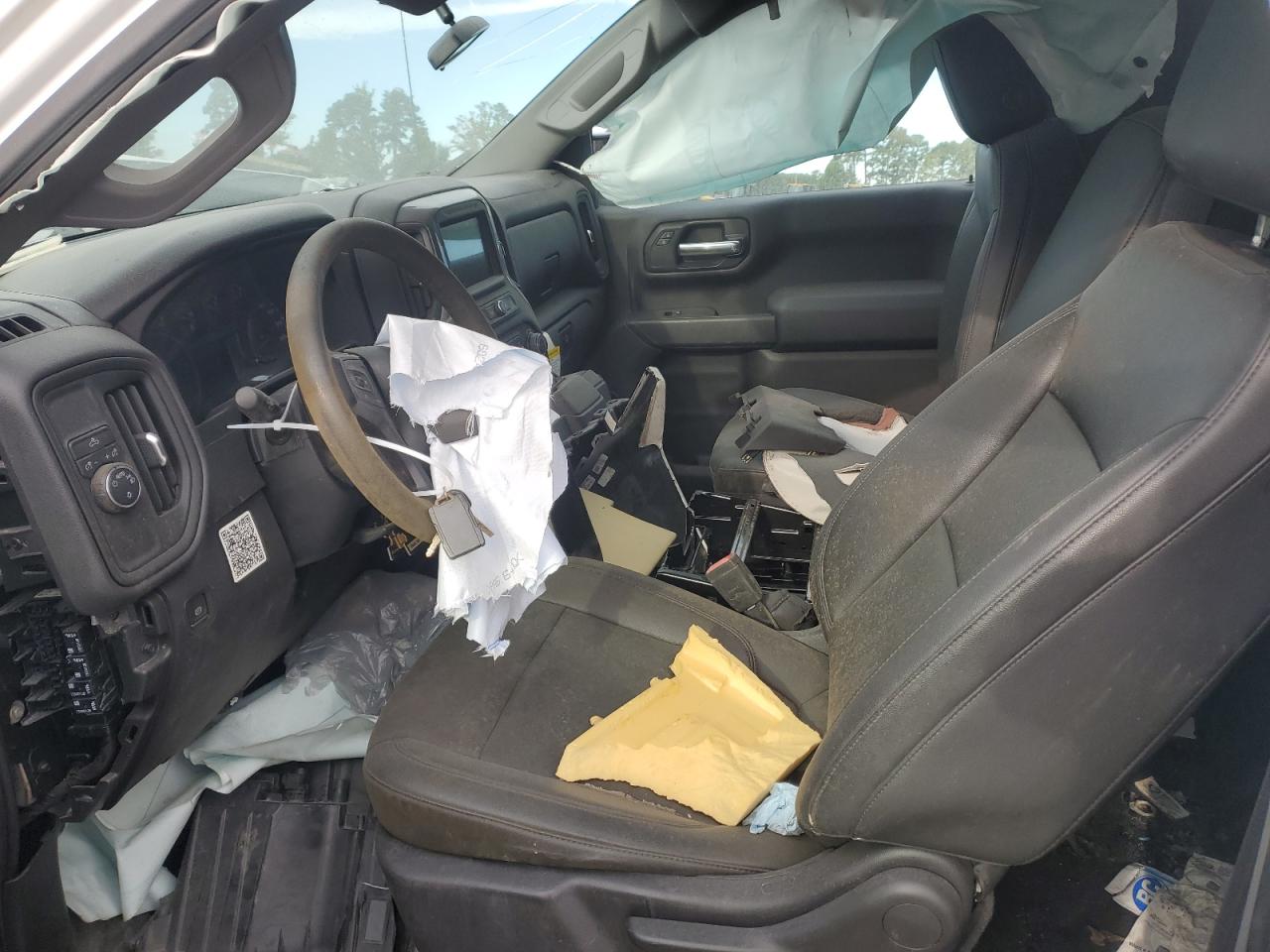 2019 Chevrolet Silverado - Image 7