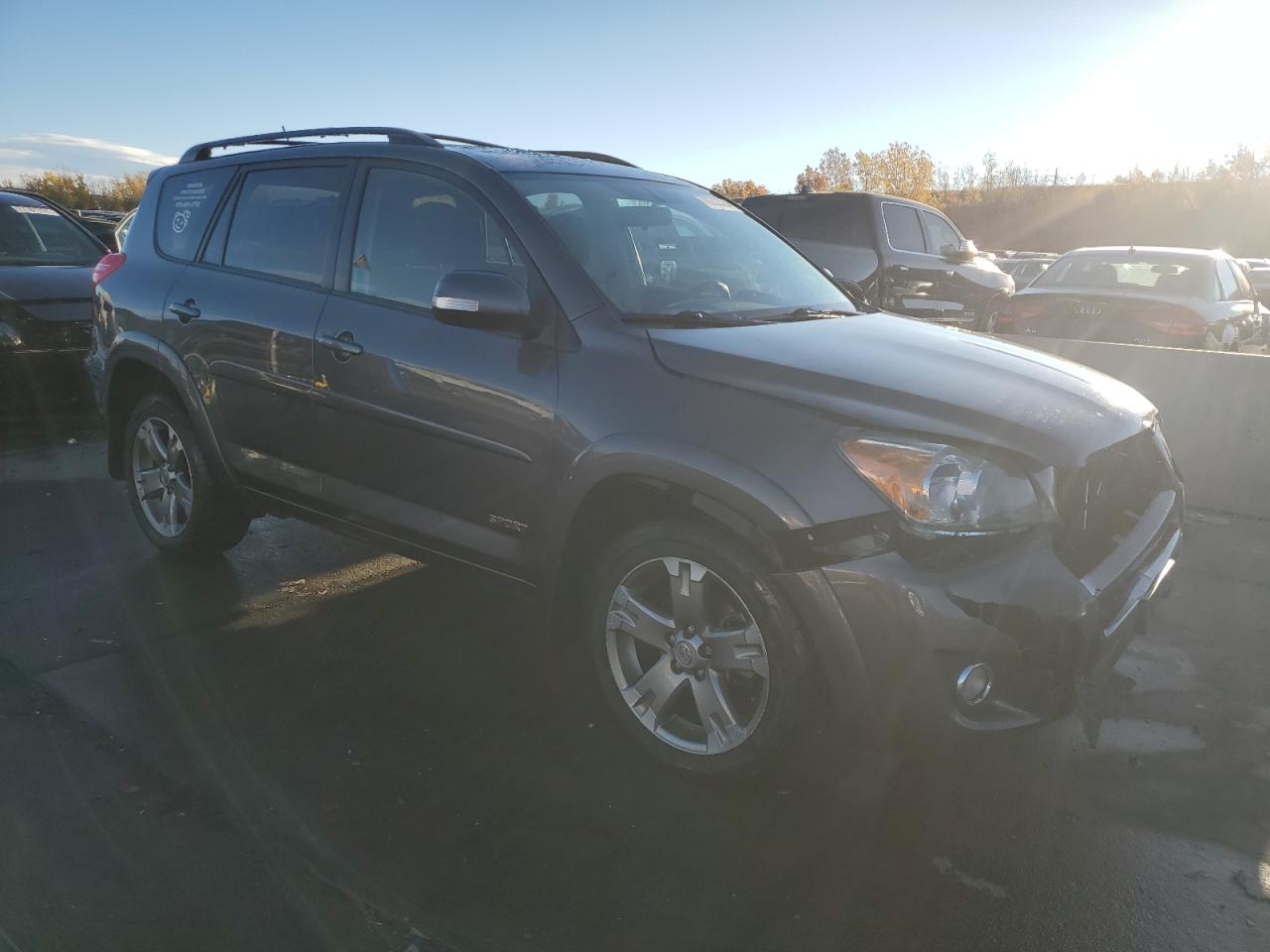2009 Toyota RAV 4 - Image 4