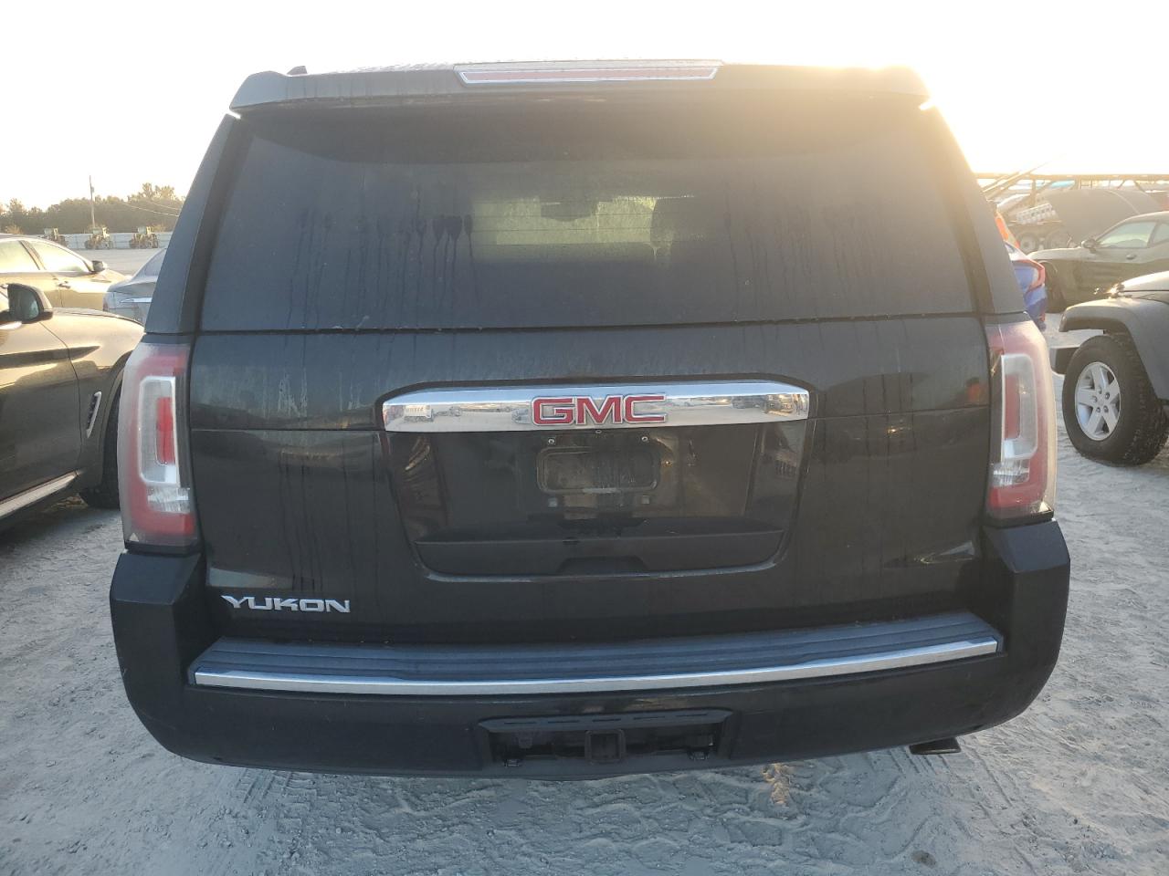 1GKS2CKJ5FR529091 2015 GMC Yukon Denali