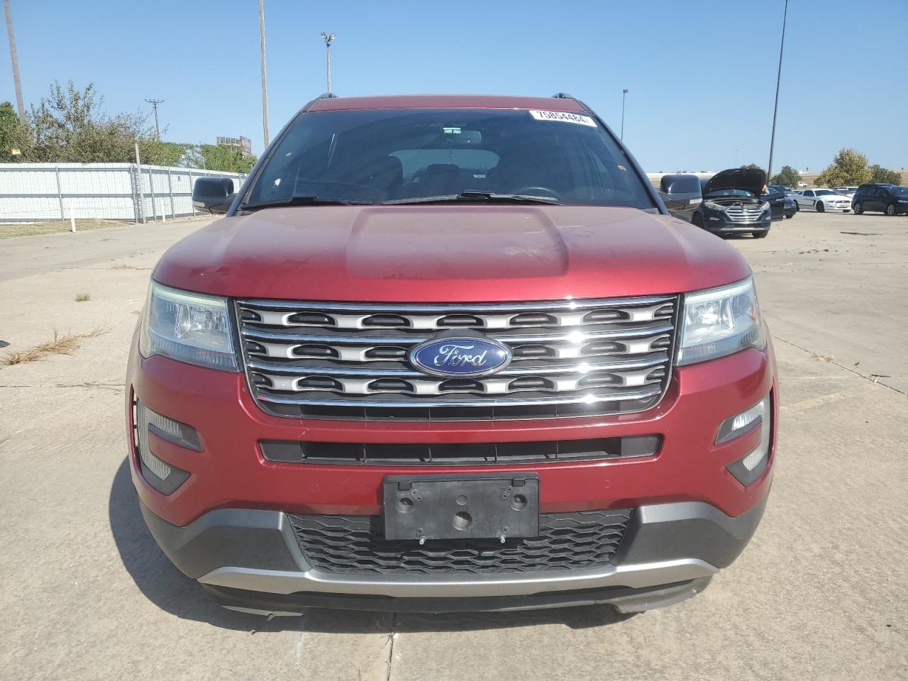 VIN 1FM5K7D86HGB45499 2017 FORD EXPLORER no.5