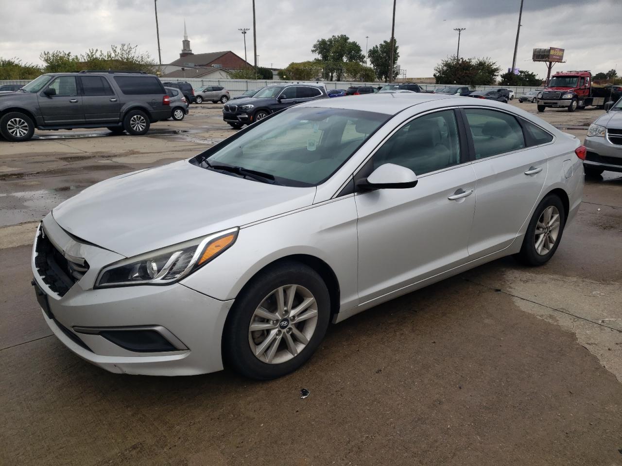 5NPE24AF1HH572171 2017 HYUNDAI SONATA - Image 1
