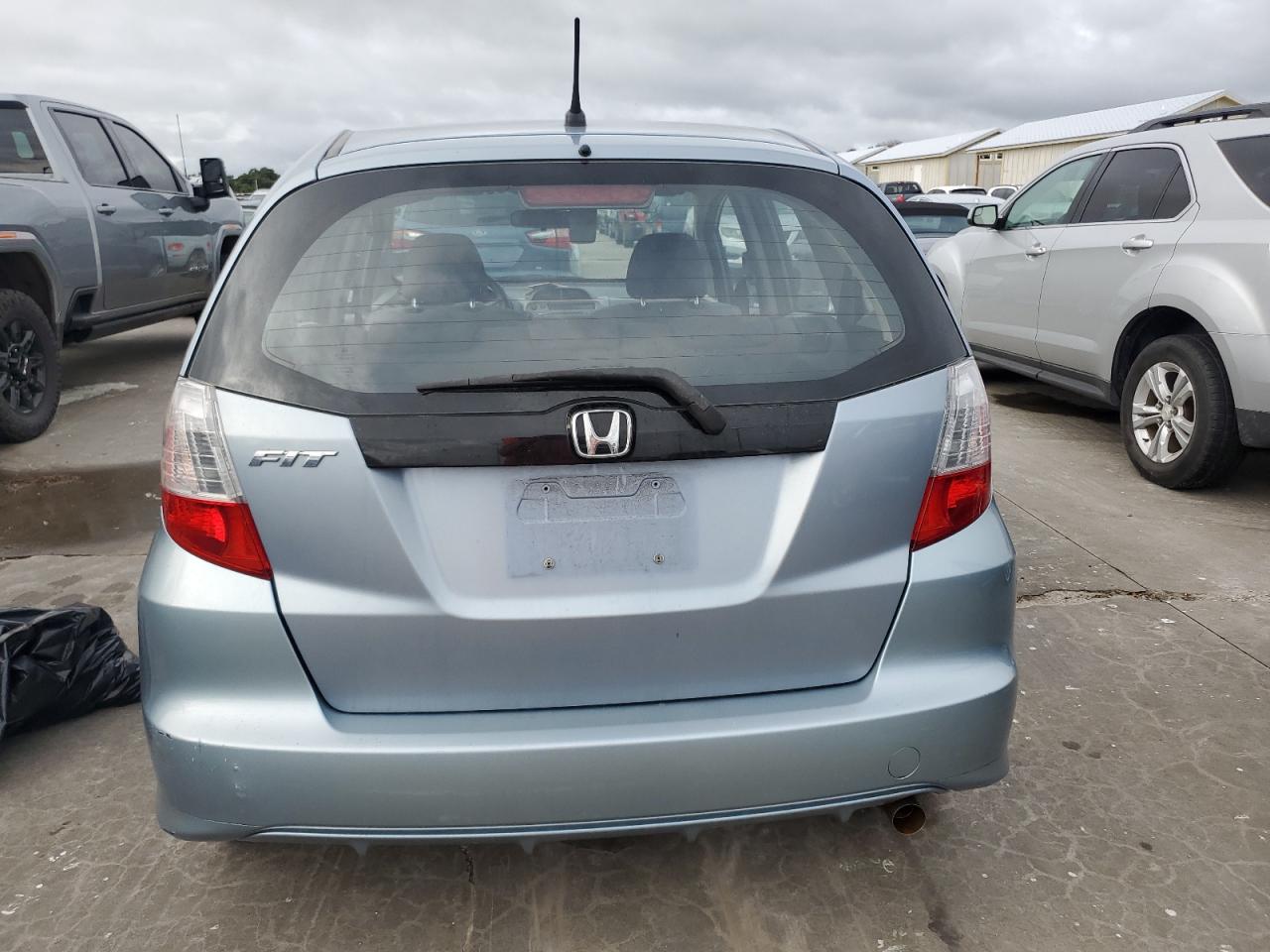 2011 Honda Fit VIN: JHMGE8H39BC020972 Lot: 75127184