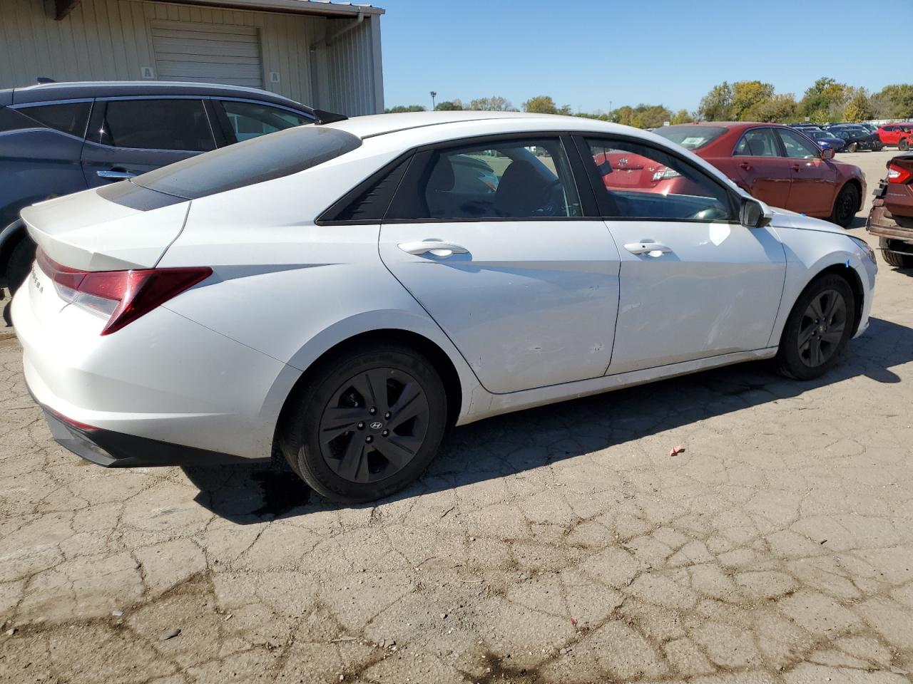 2021 Hyundai Elantra - Image 3