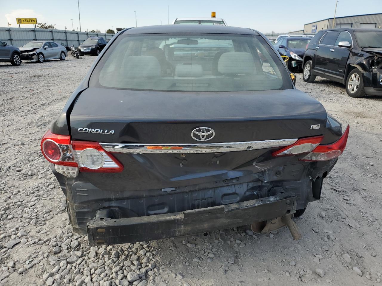 5YFBU4EE8DP194619 2013 Toyota Corolla Base