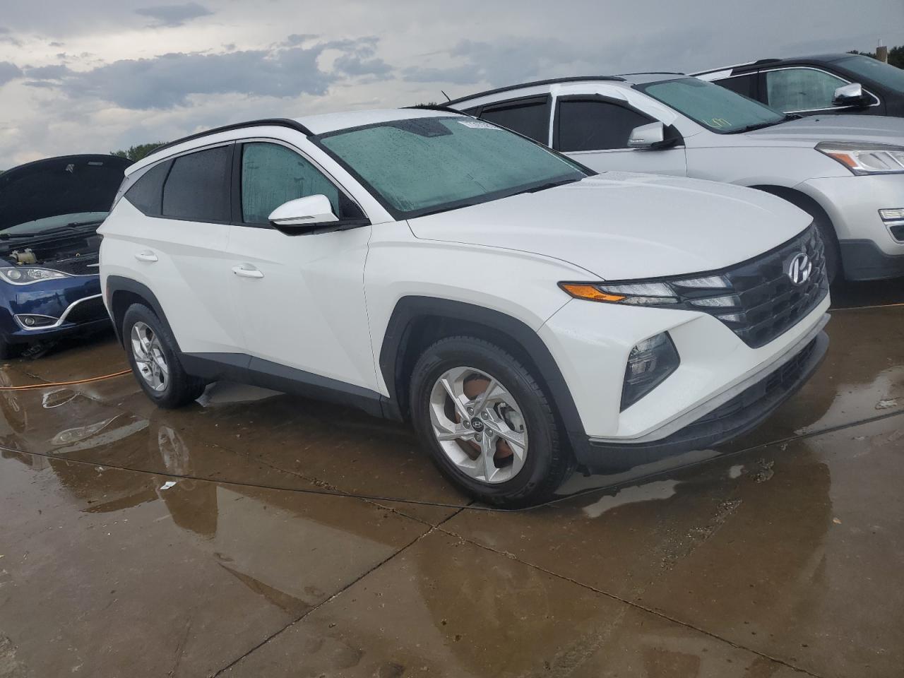 2022 Hyundai Tucson - Image 4
