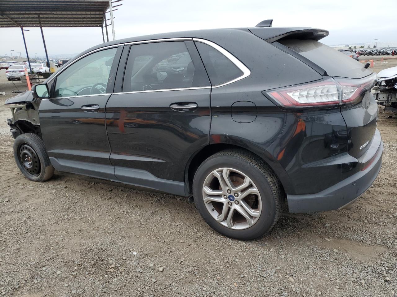 2FMPK3K92HBB57976 2017 Ford Edge Titanium