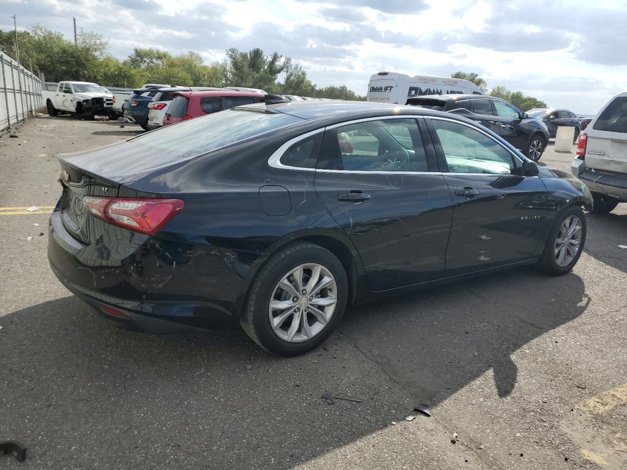 1G1ZD5ST1KF158453 2019 Chevrolet Malibu Lt