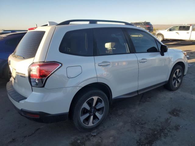  SUBARU FORESTER 2017 Білий