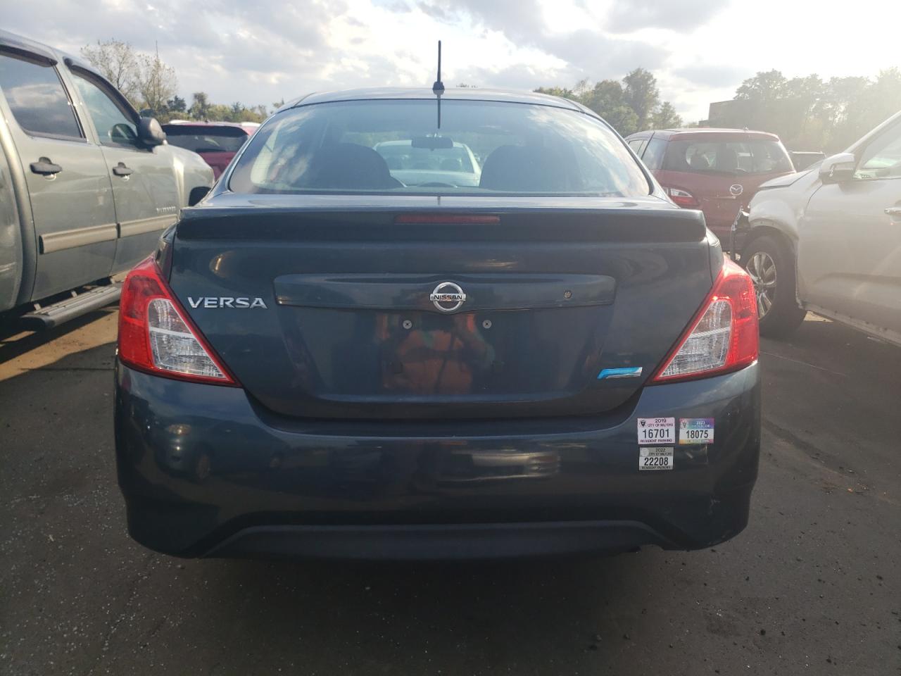 2016 Nissan Versa S VIN: 3N1CN7AP3GL899262 Lot: 74779594