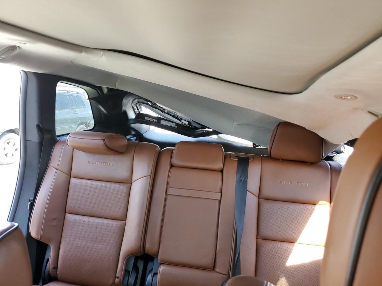 2016 Jeep Grand Cherokee - Image 10