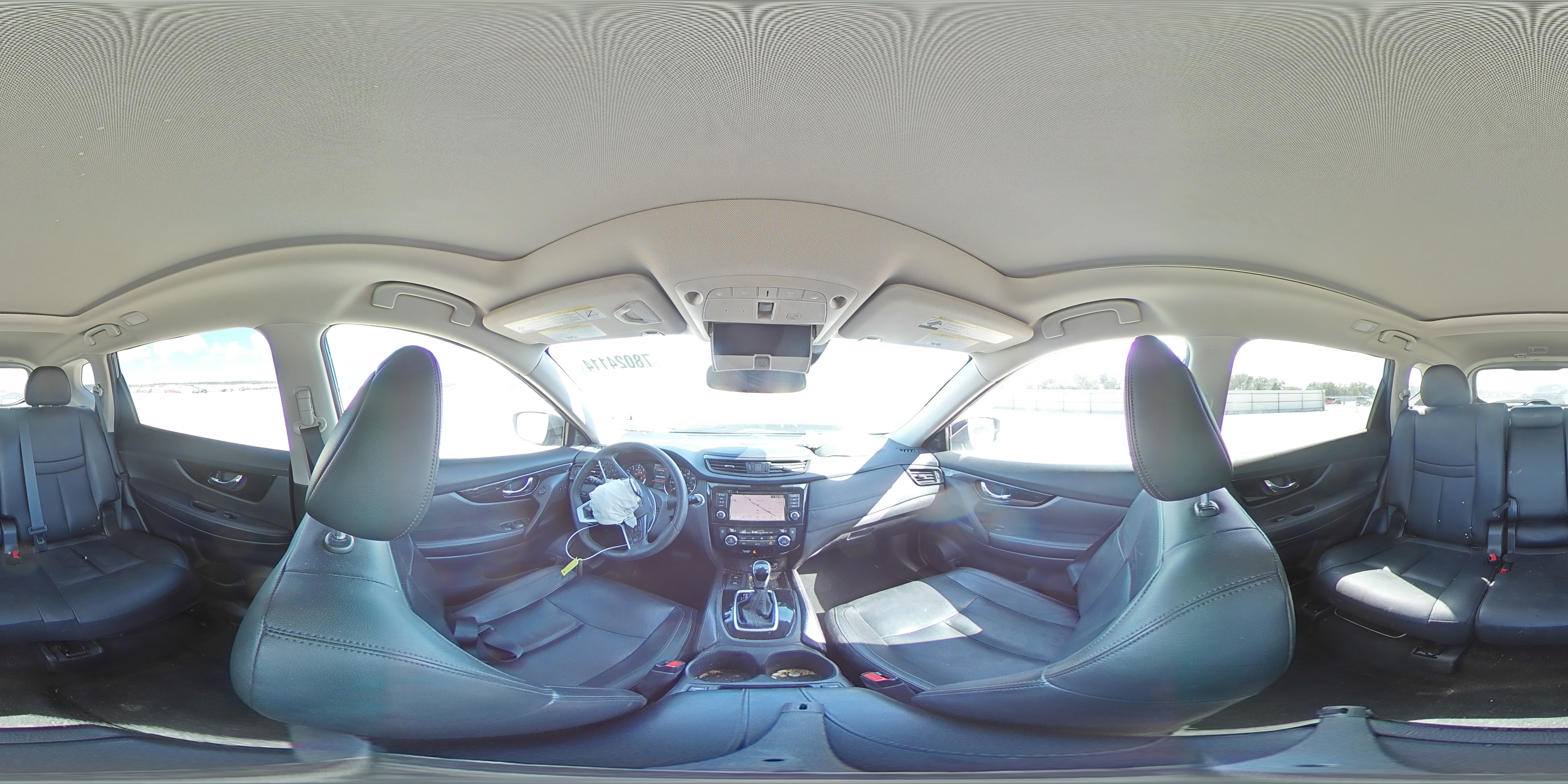 2019 Nissan Rogue - Image 14