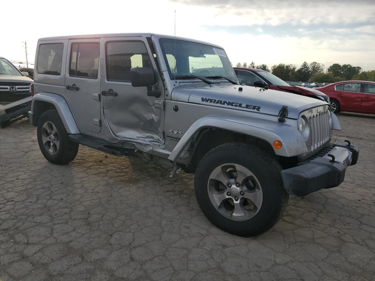2017 Jeep Wrangler - Image 4