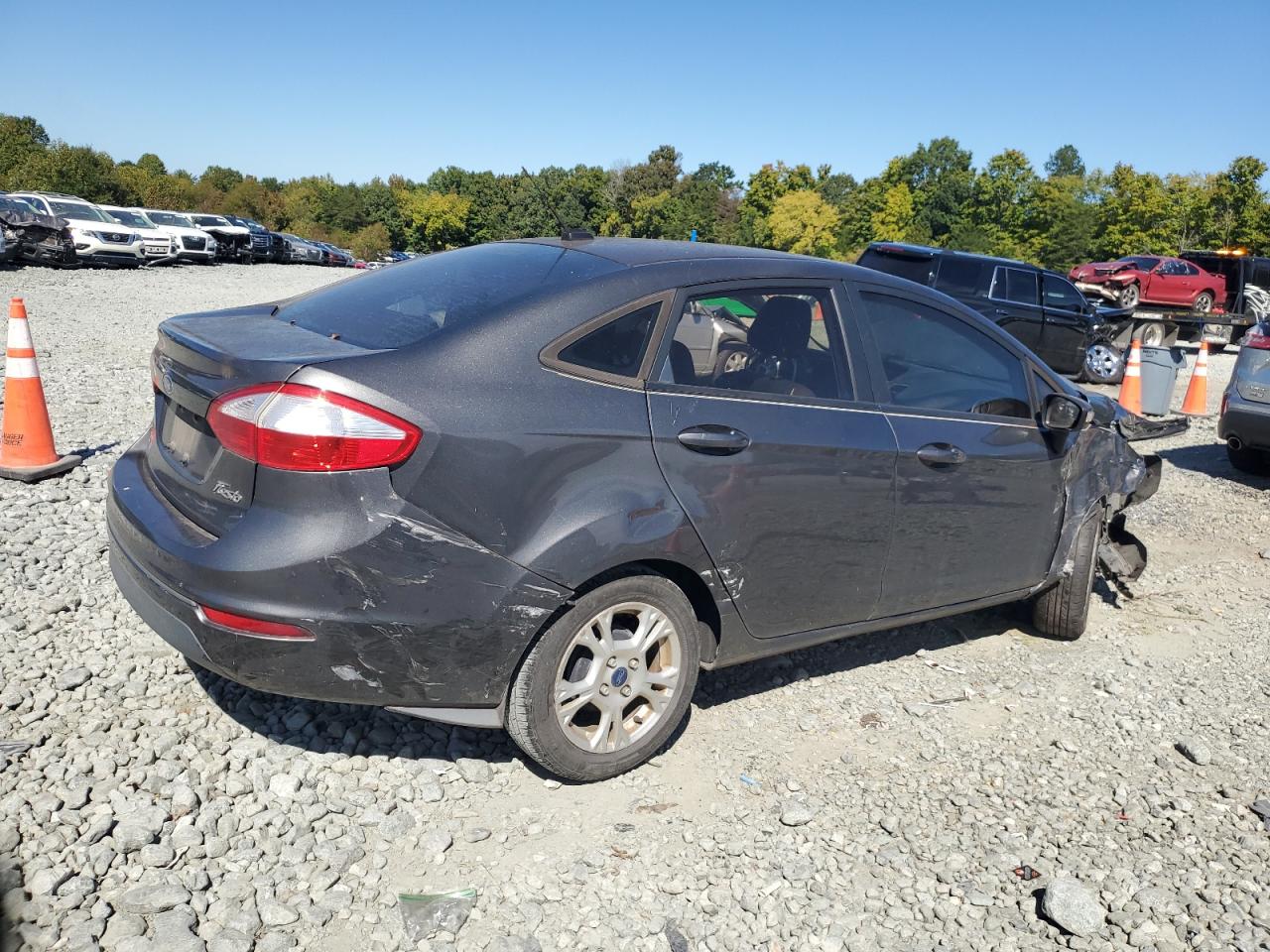 2016 Ford Fiesta - Image 3