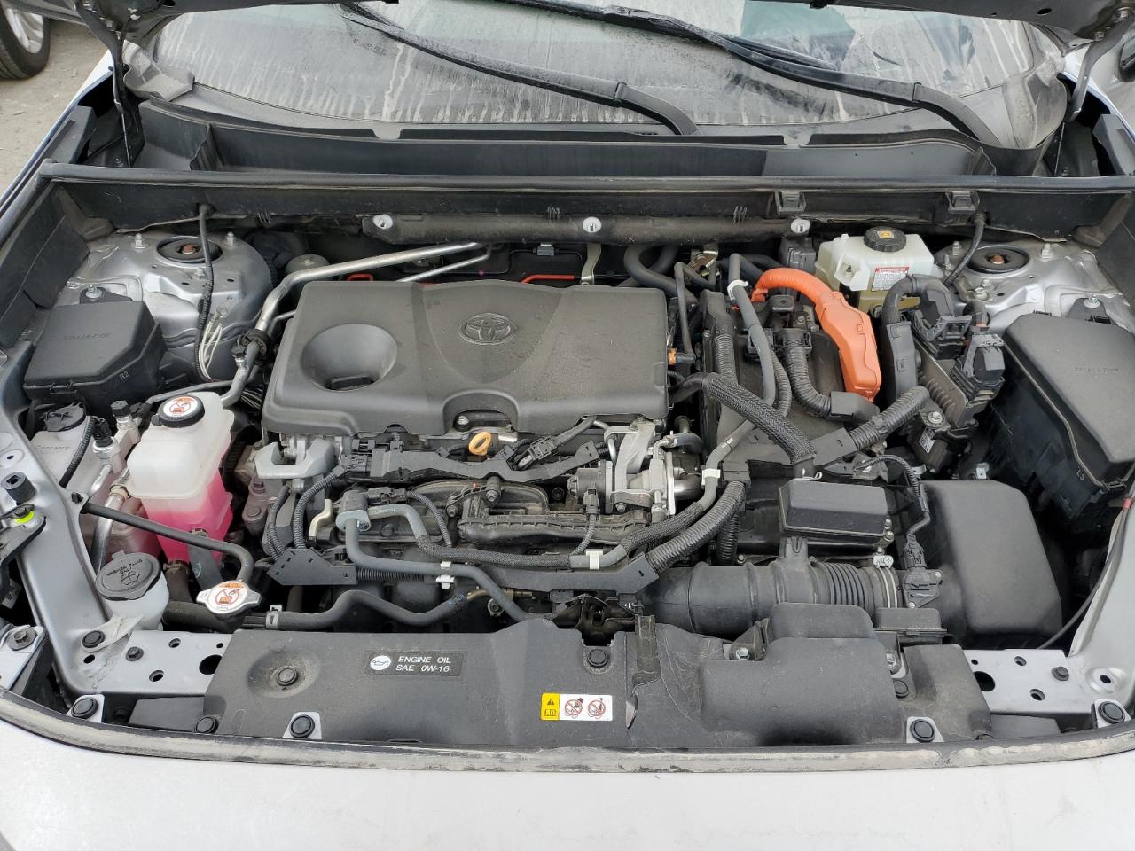 2020 Toyota RAV 4 - Image 12