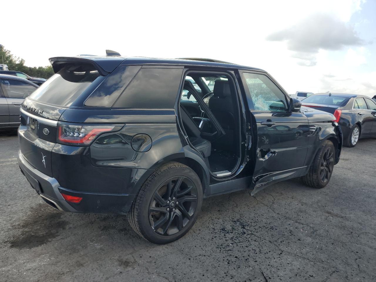 2019 Land Rover Range Rover - Image 3
