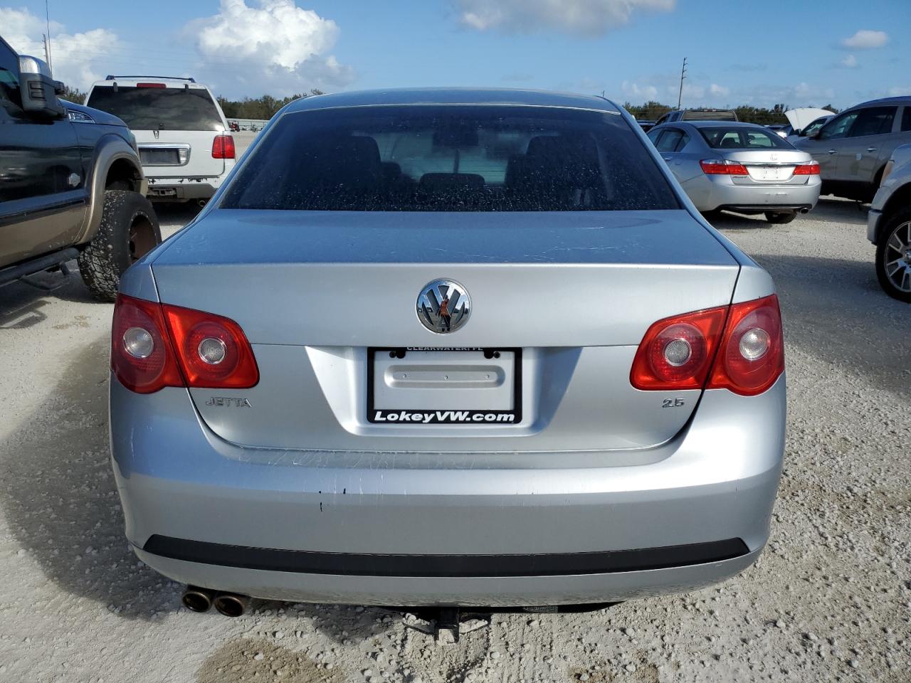 2005 Volkswagen New Jetta 2.5L Option Package 1 VIN: 3VWSF71K15M612032 Lot: 78640214