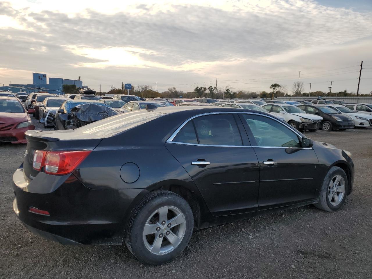 2013 Chevrolet Malibu - Image 3