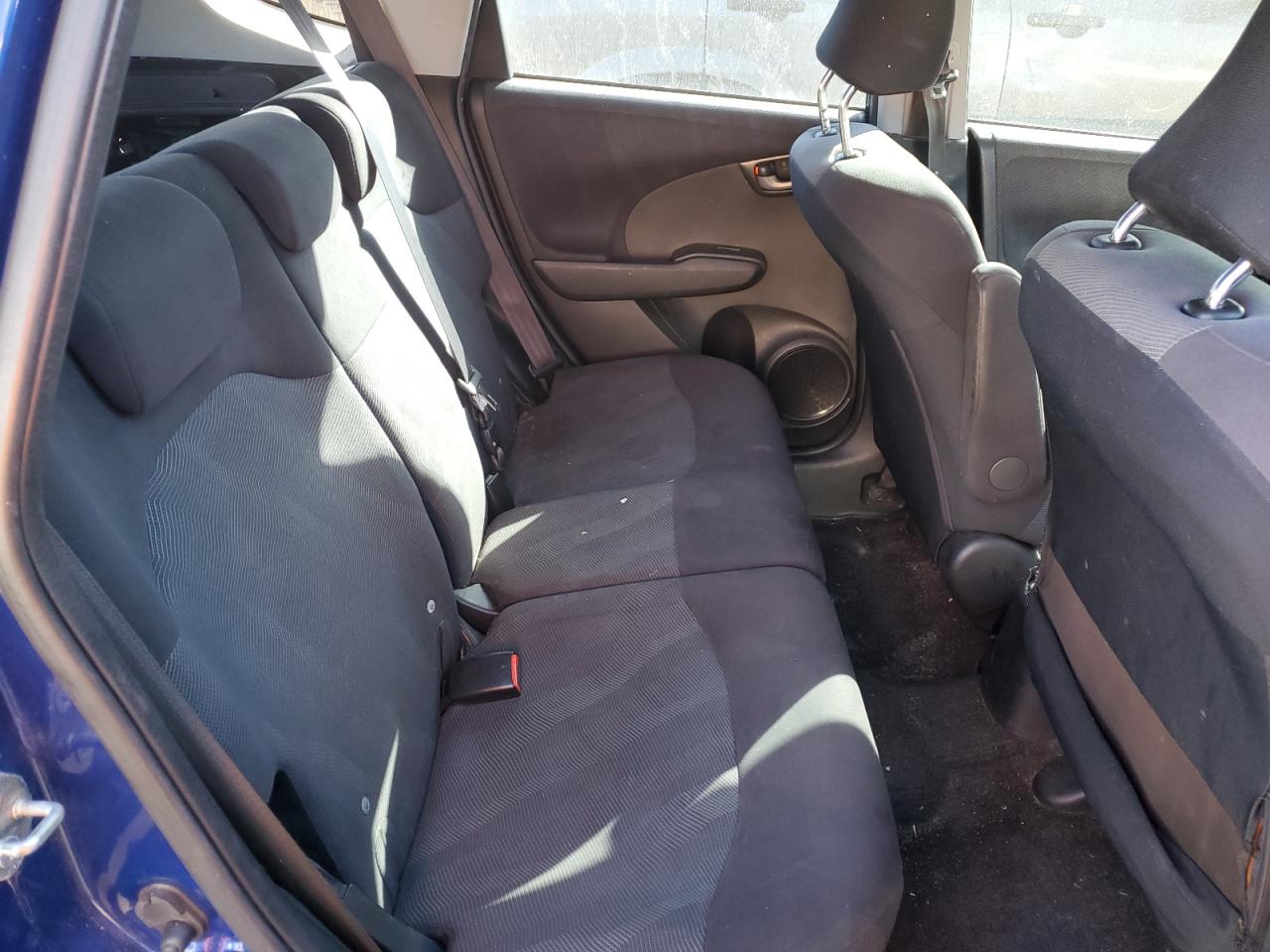 2009 Honda Fit - Image 11