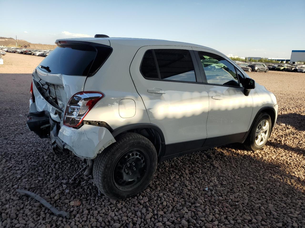 2015 Chevrolet Trax - Image 3