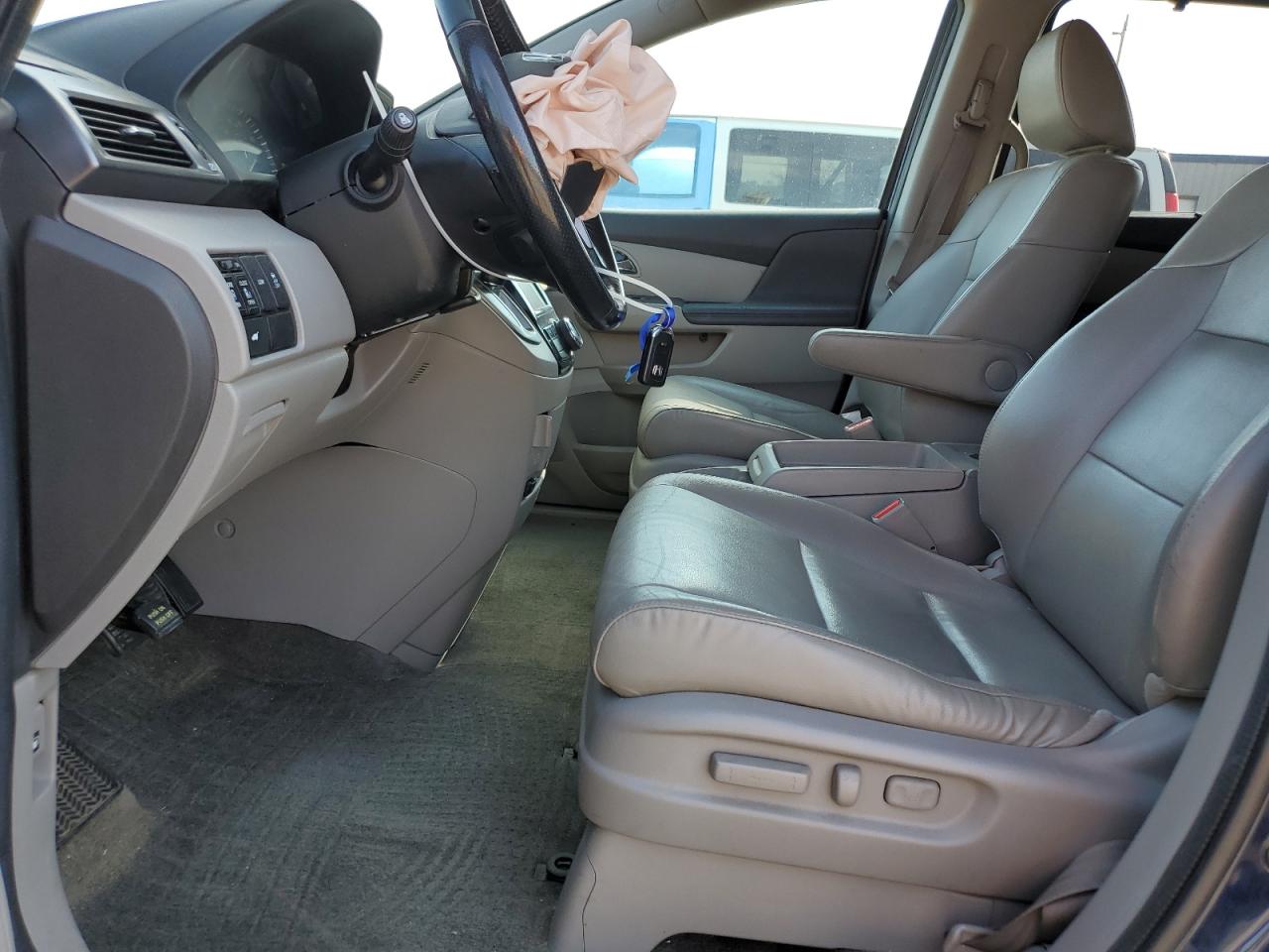 2014 Honda Odyssey - Image 7