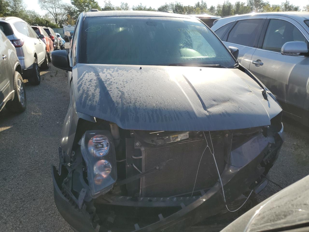 2019 Dodge Caravan - Image 5