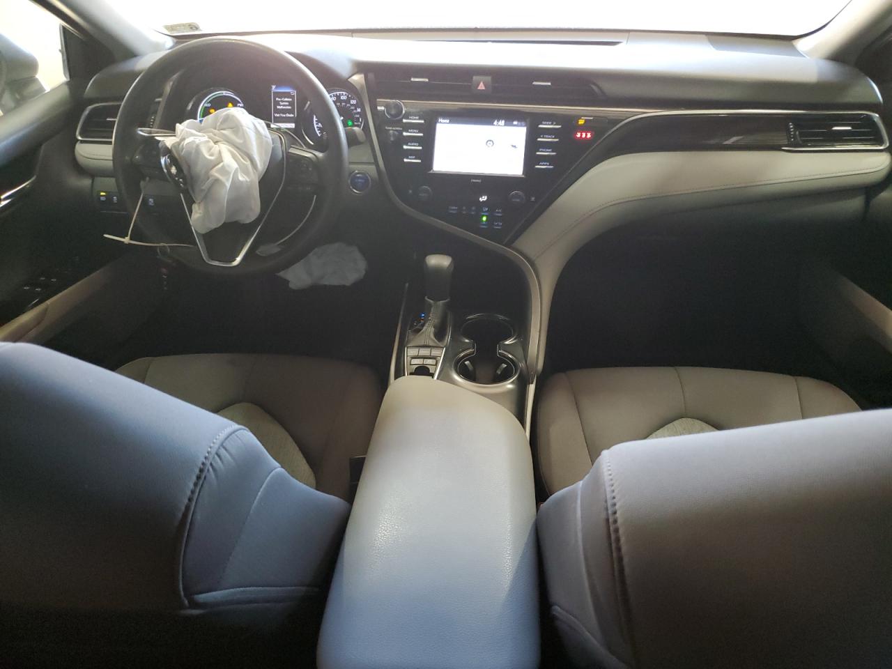 2020 Toyota Camry - Image 8