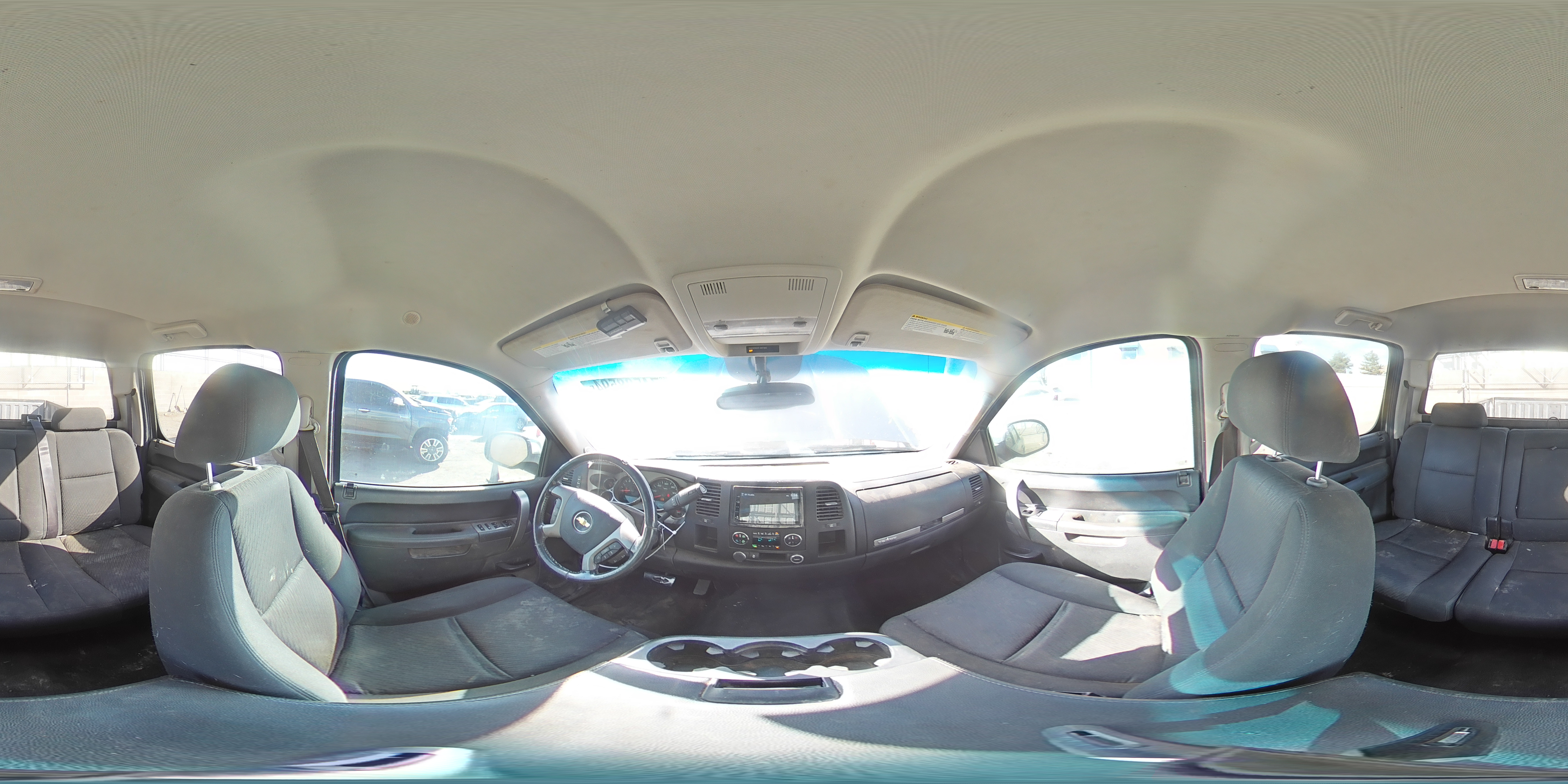 2013 Chevrolet Silverado - Image 13