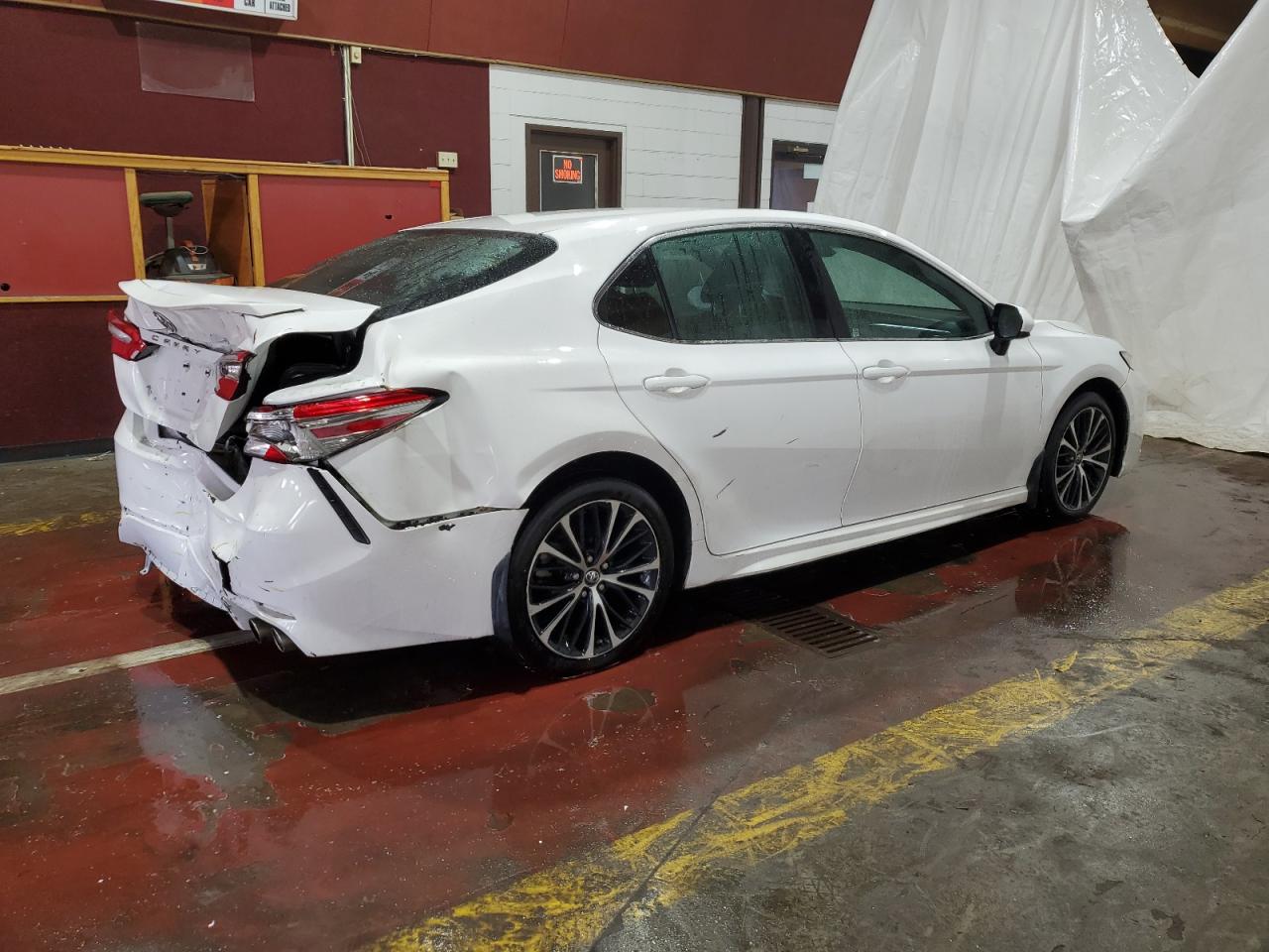 2018 Toyota Camry - Image 3