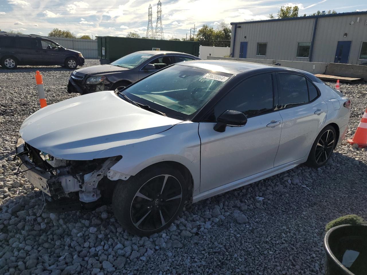 4T1B61HK2JU068776 2018 TOYOTA CAMRY - Image 1