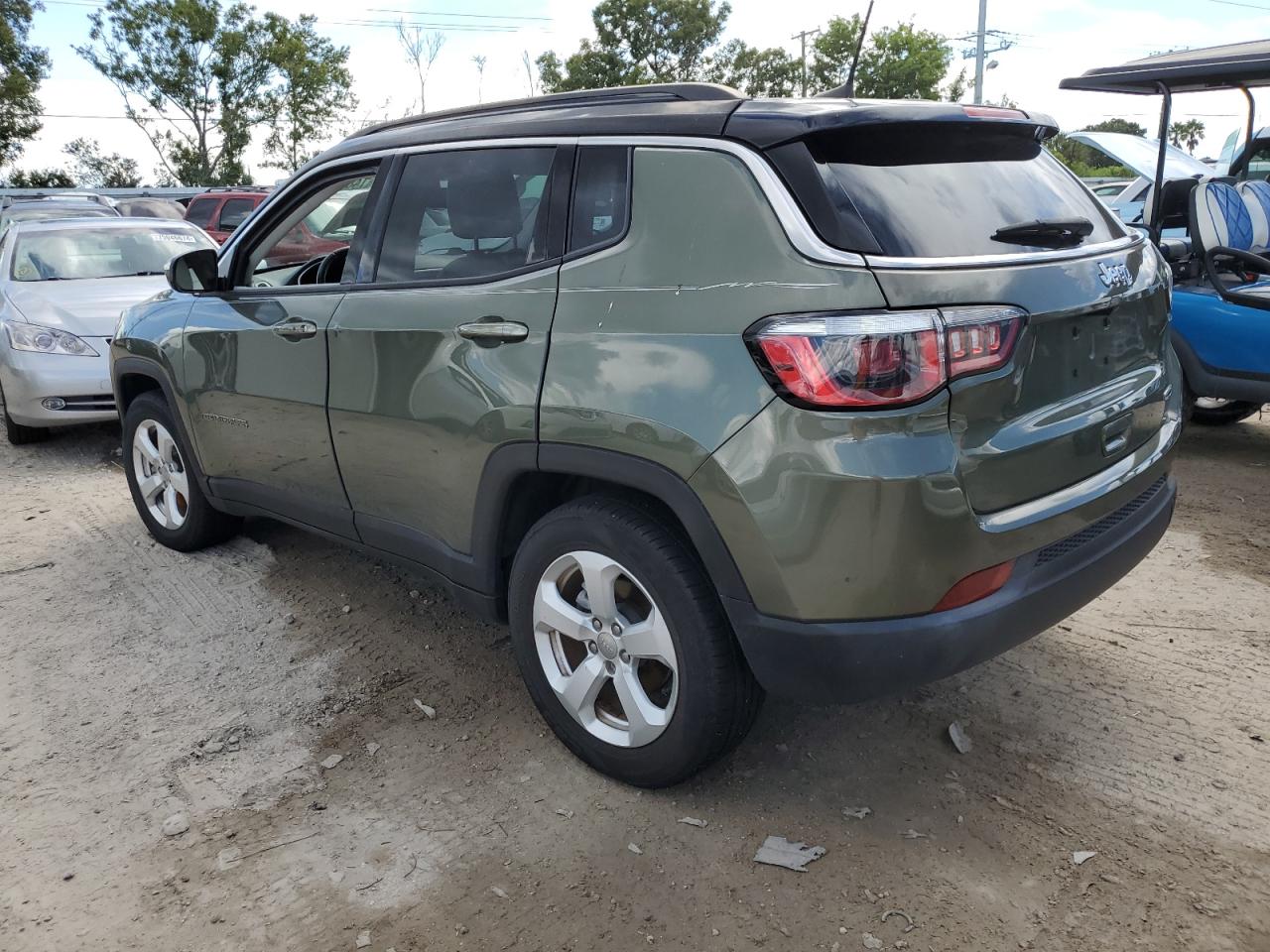 3C4NJCBB4JT193860 2018 Jeep Compass Latitude