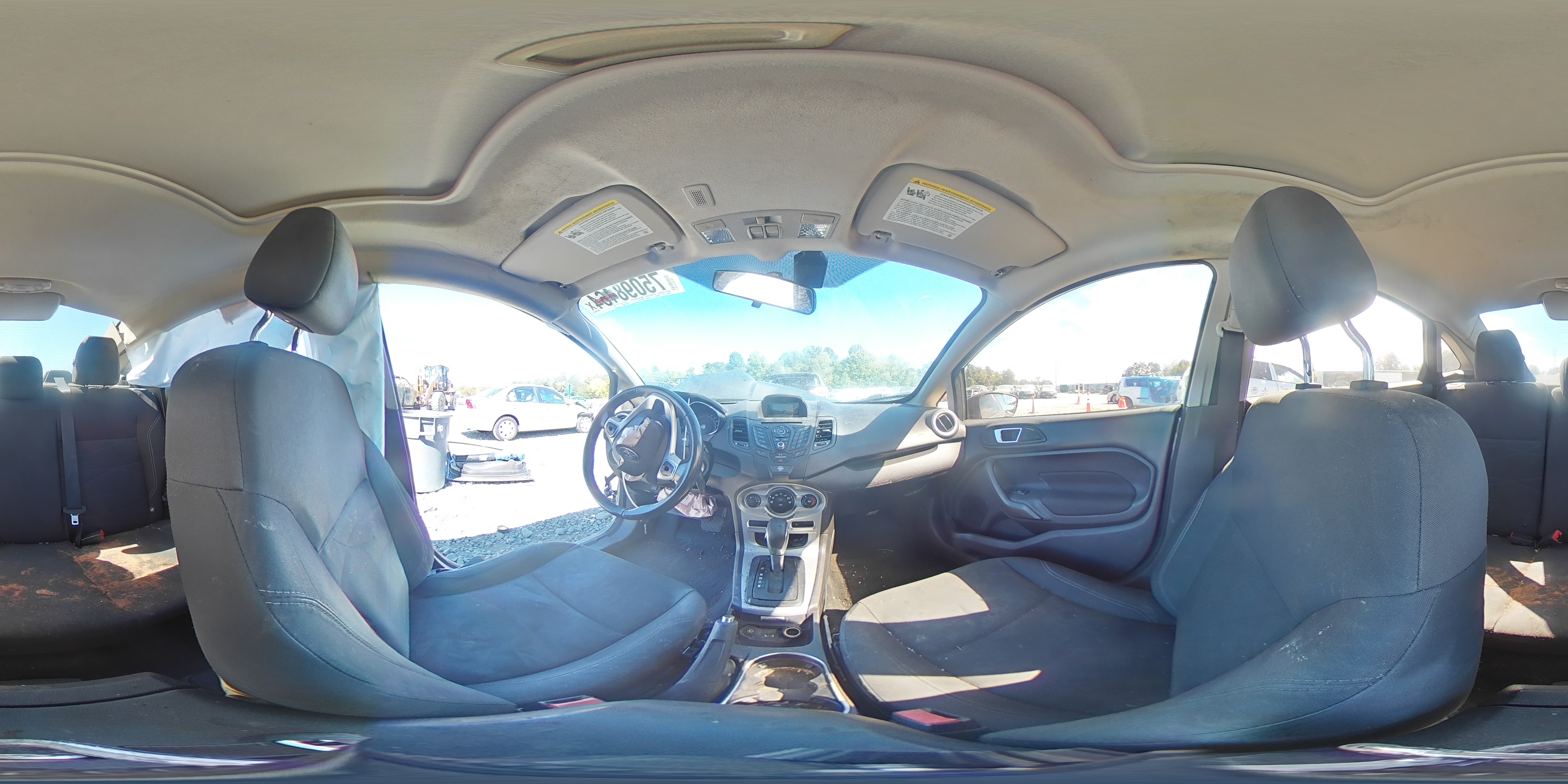2016 Ford Fiesta - Image 12