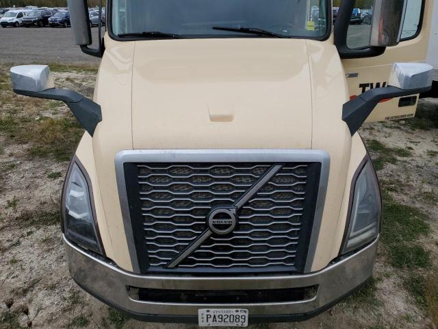 2019 VOLVO VN VNL
