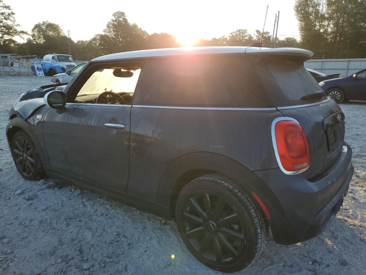 2017 MINI Cooper - Image 2