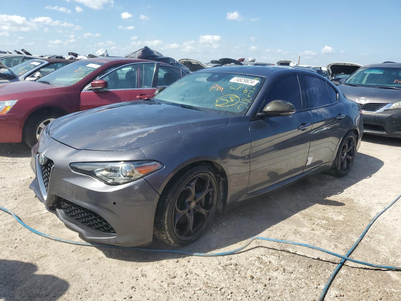 2017 Alfa Romeo Giulia - Image 1