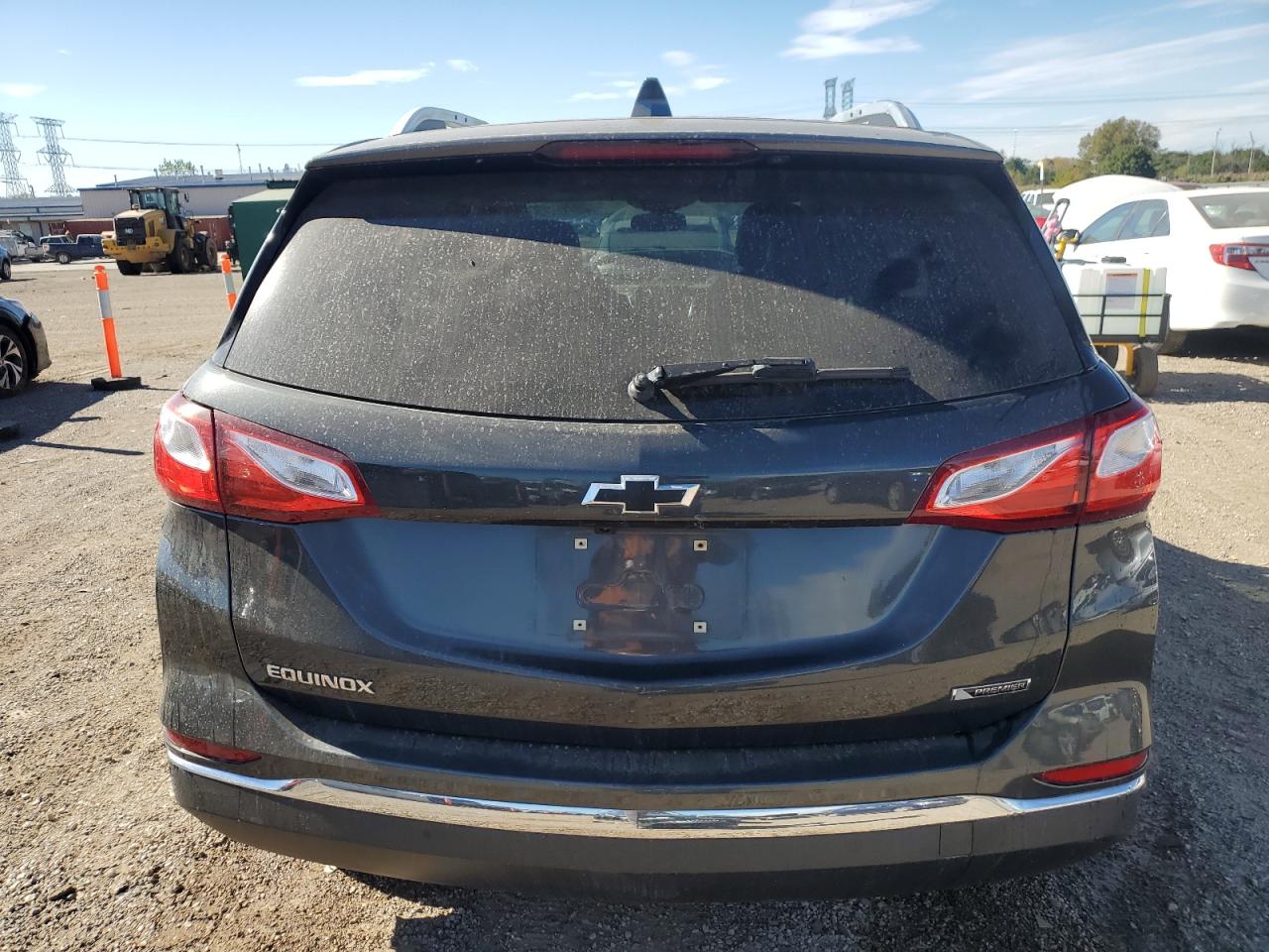 3GNAXMEV6JL379111 2018 Chevrolet Equinox Premier