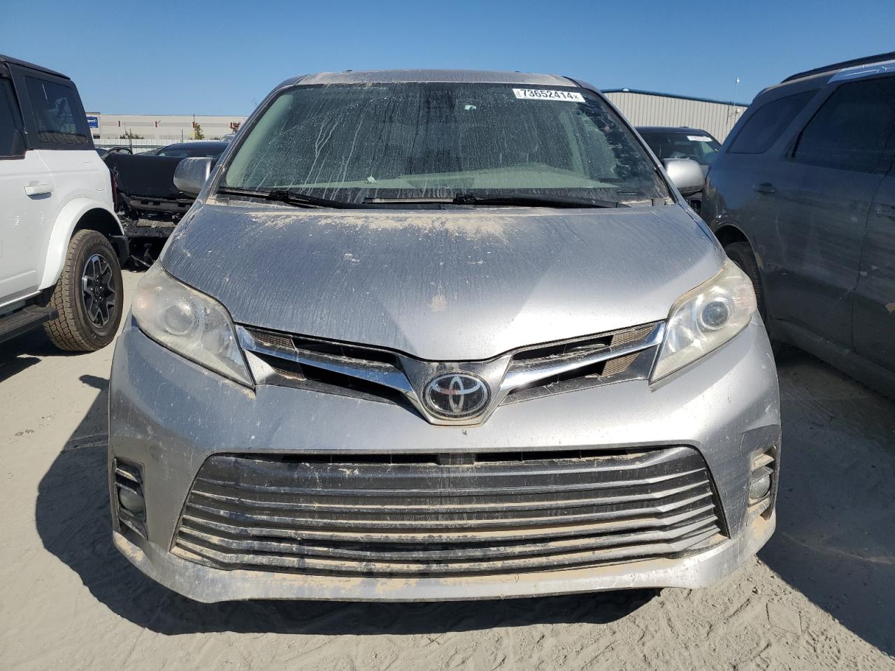 2018 Toyota Sienna - Image 5