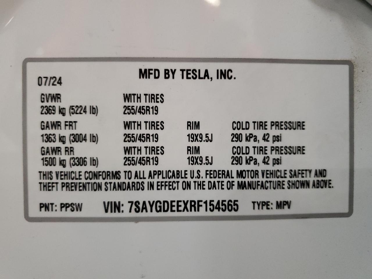 2024 Tesla Model Y VIN: 7SAYGDEEXRF154565 Lot: 76760354