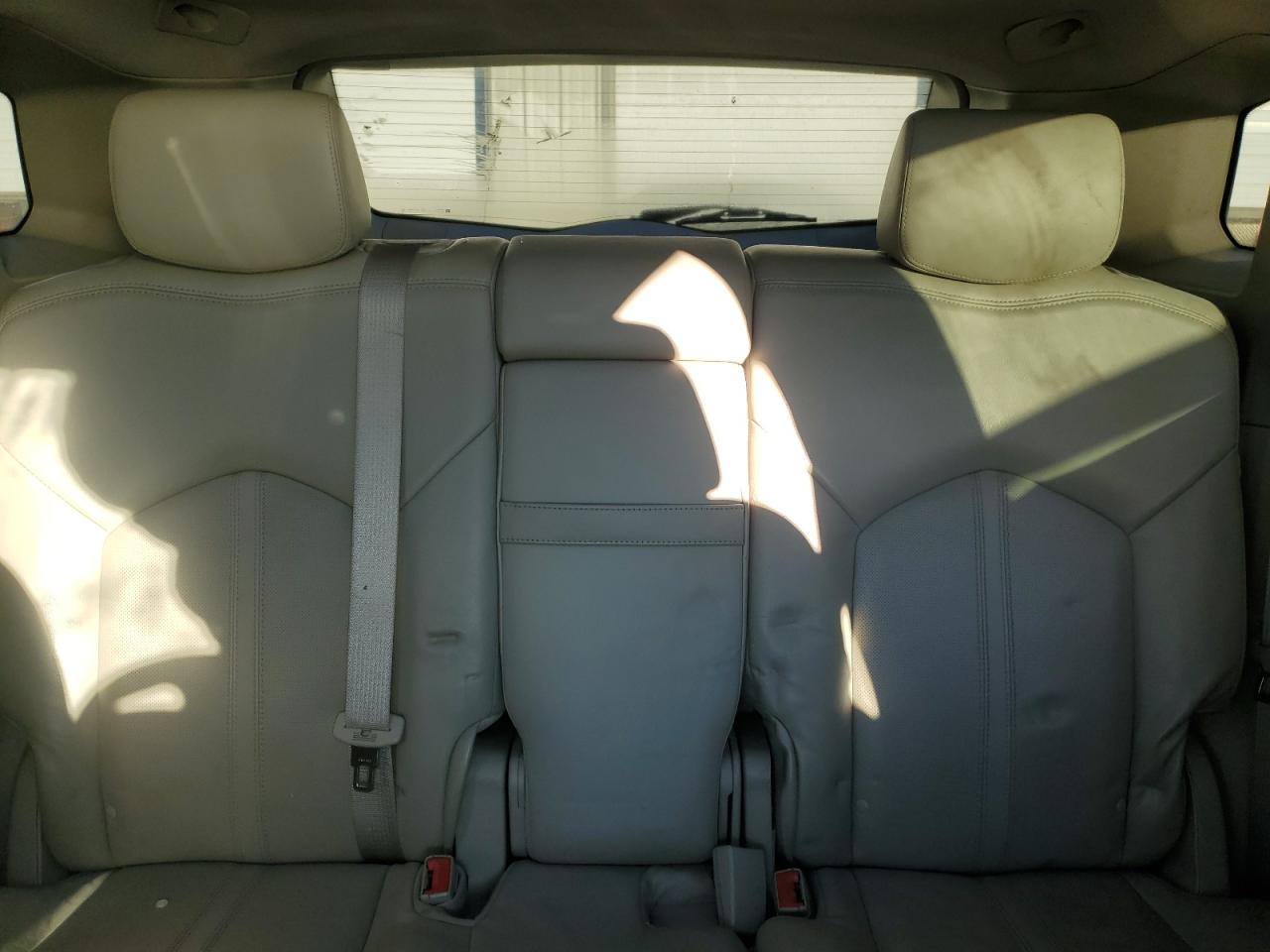 2012 Cadillac SRX - Image 10