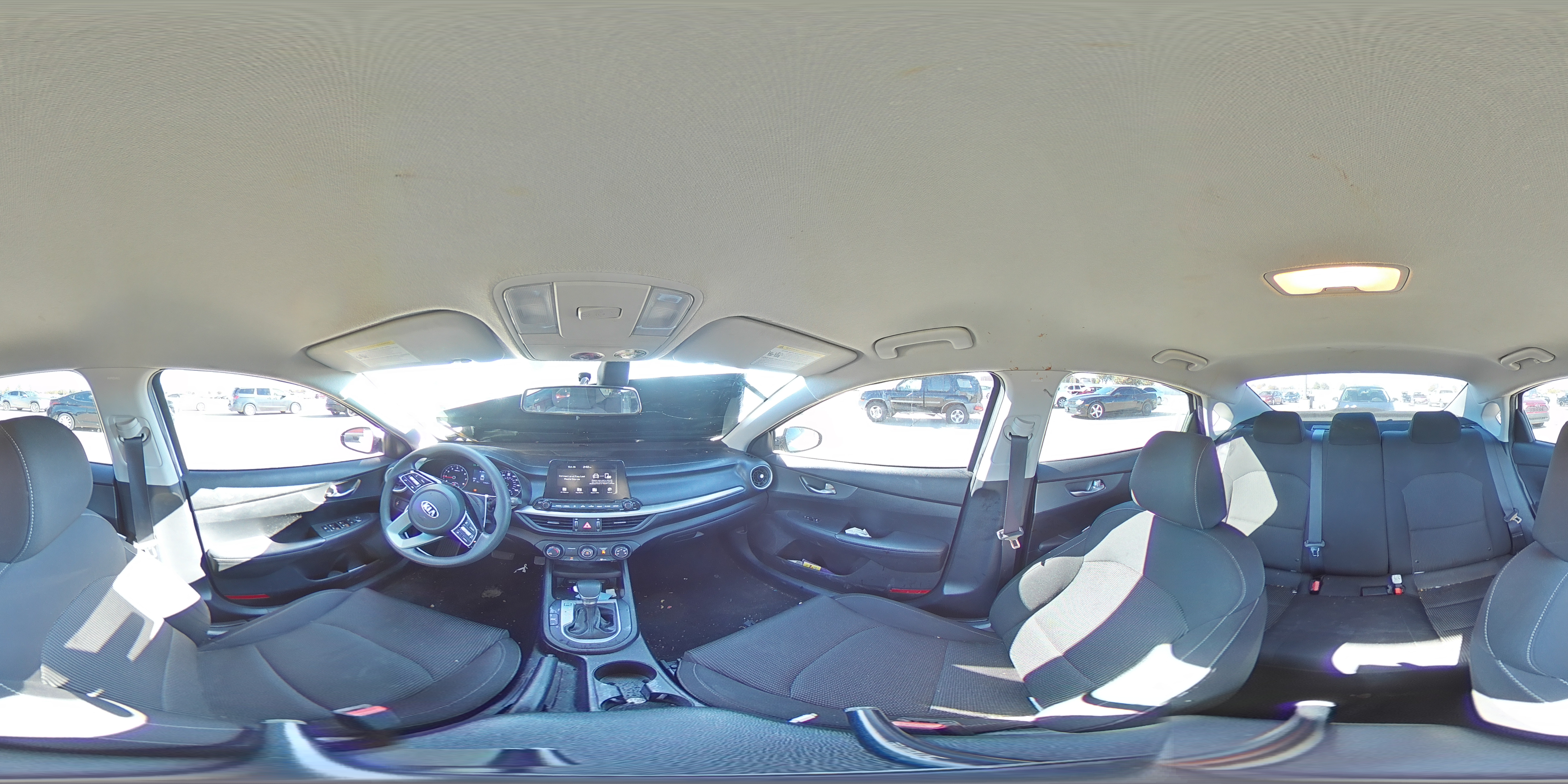 2020 Kia Forte - Image 12