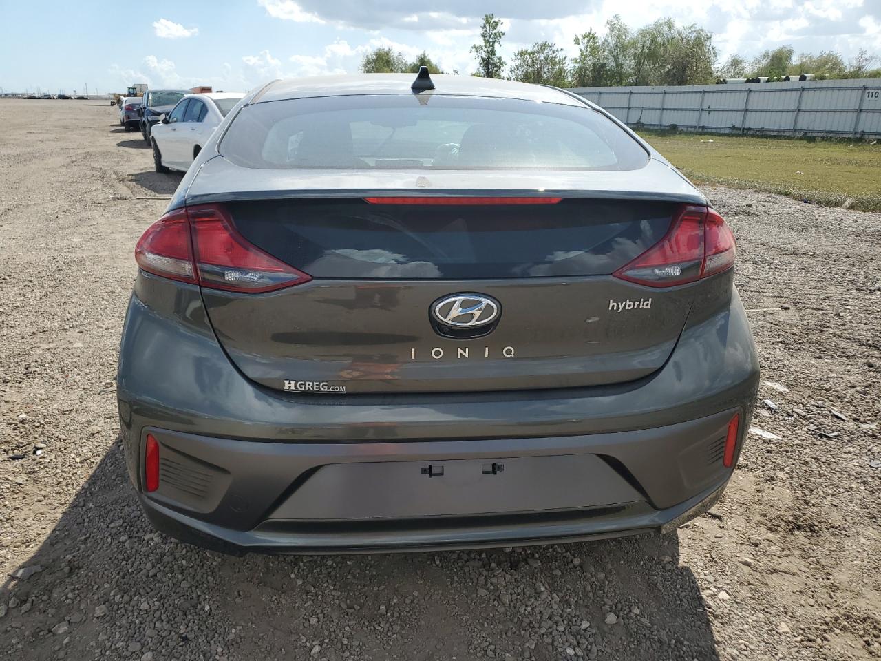 KMHC75LC6MU257816 2021 Hyundai Ioniq Se