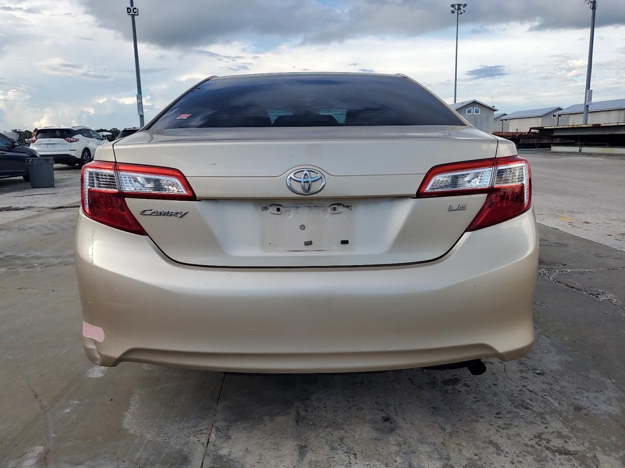 4T4BF1FK5CR266781 2012 Toyota Camry Base