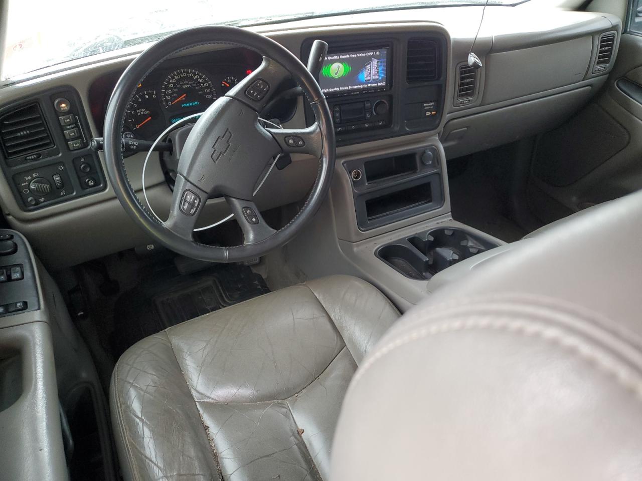 2003 Chevrolet Silverado - Image 8