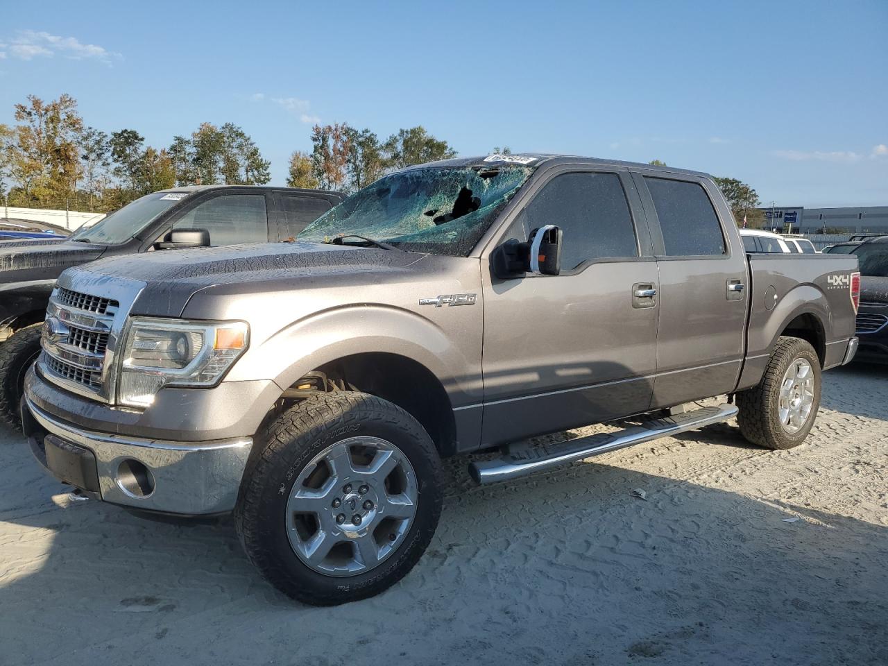 VIN 1FTFW1EF4EFA05265 2014 FORD F-150 no.1