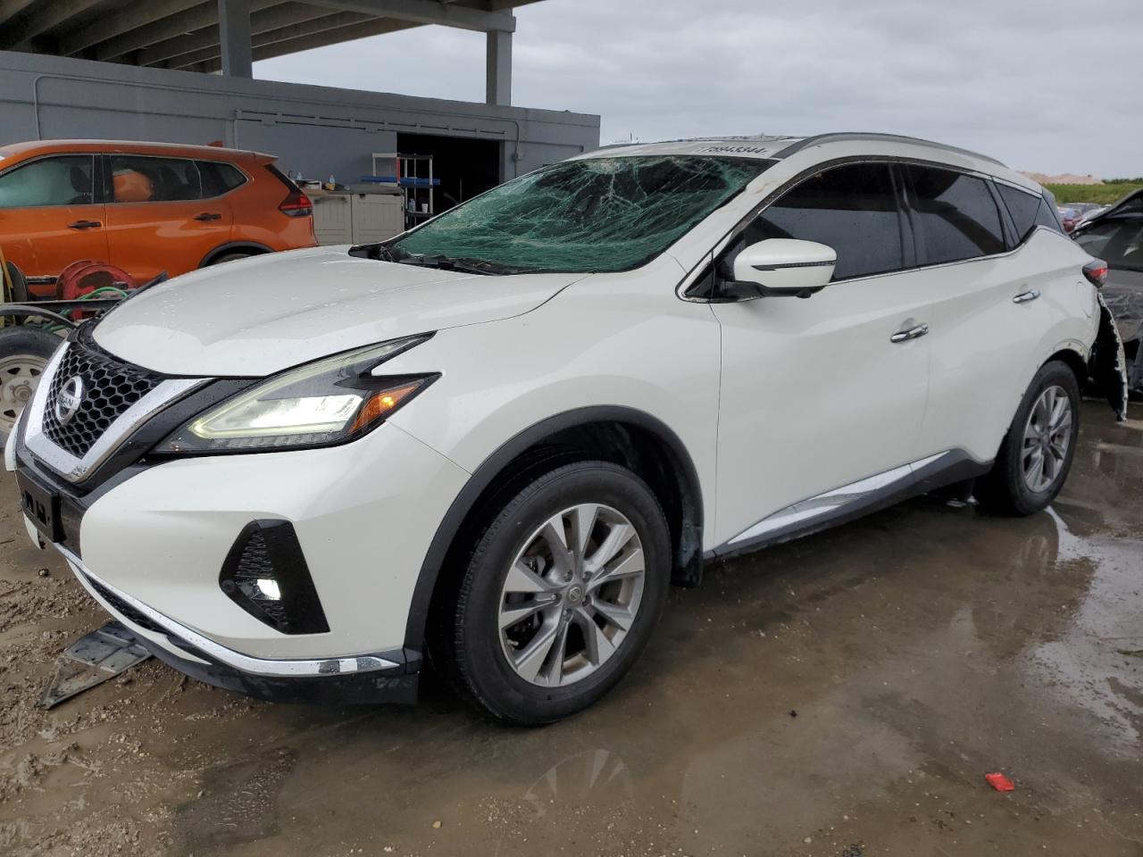 2019 Nissan Murano - Image 1