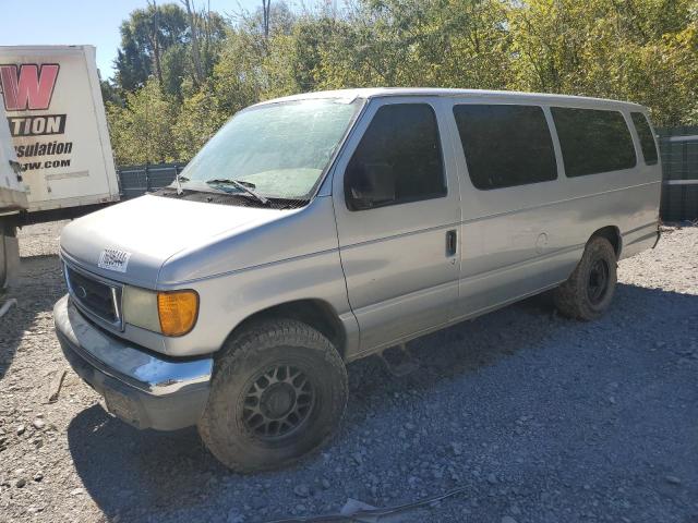 2006 Ford Econoline E350 Super Duty Wagon