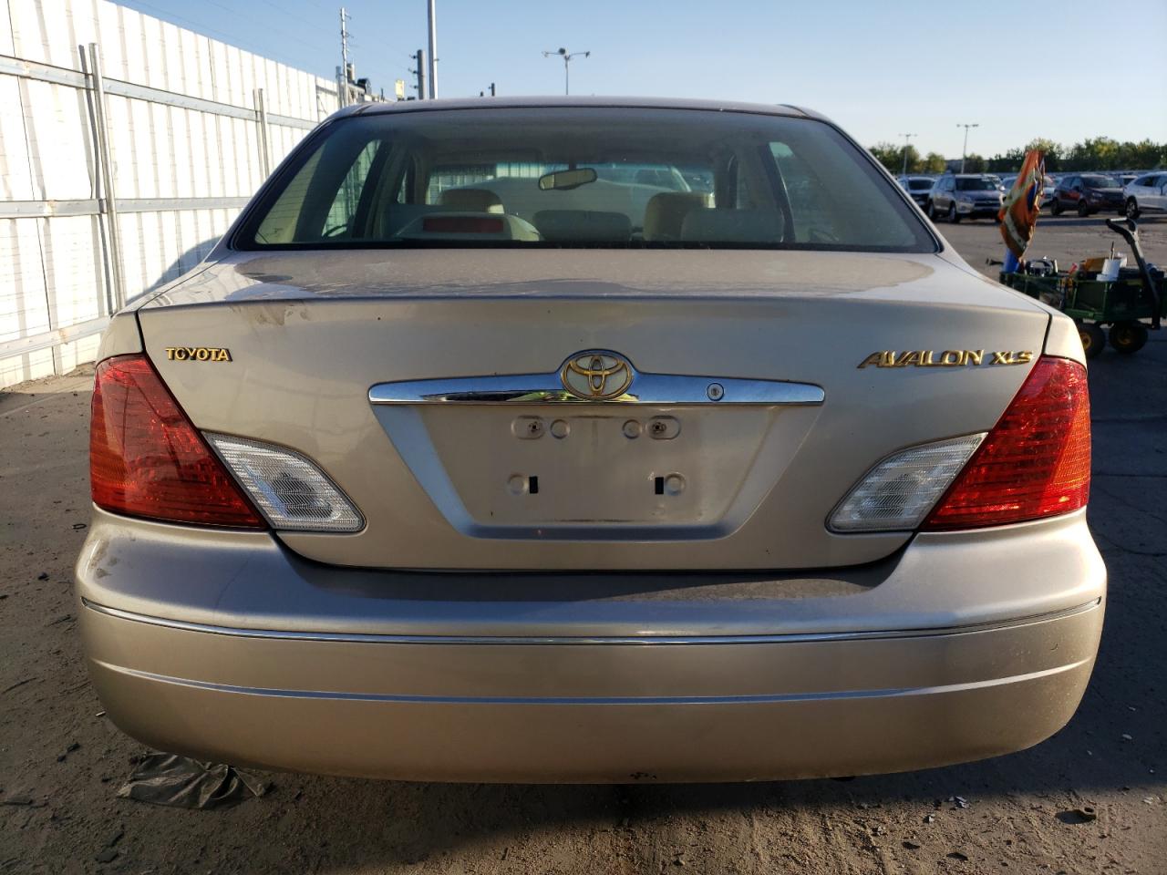 2002 Toyota Avalon Xl VIN: 4T1BF28B32U203223 Lot: 74356944